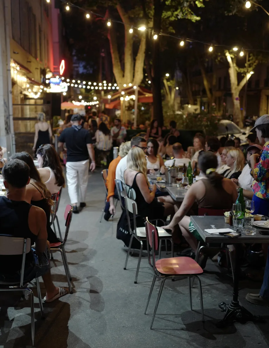 Premiers services : 10 nouveaux restaurants nés à Marseille en 2026