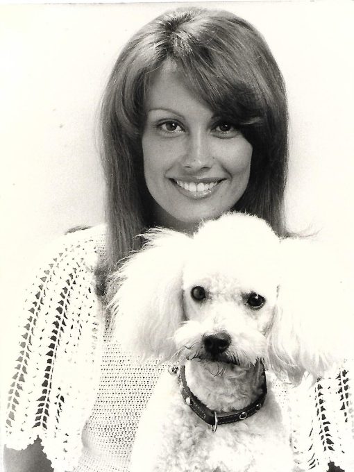 Maria de Rossi et son caniche